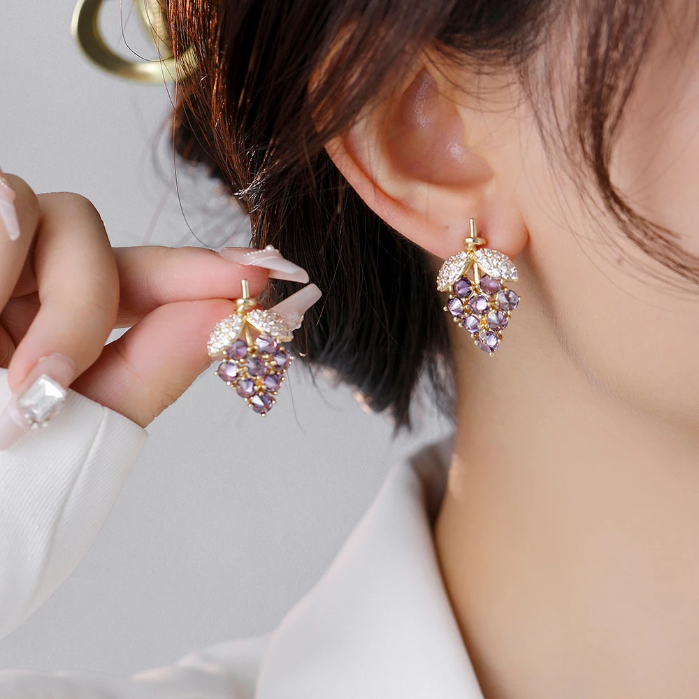 铜合金锆石耳饰 0492【橄榄绿葡萄】轻奢耳环女清新时尚气质耳饰潮