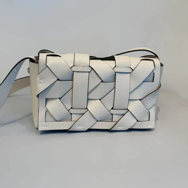 【CONNIE】轻奢女士时尚气质小众休闲单肩腋下斜跨包XKY-3942-白色