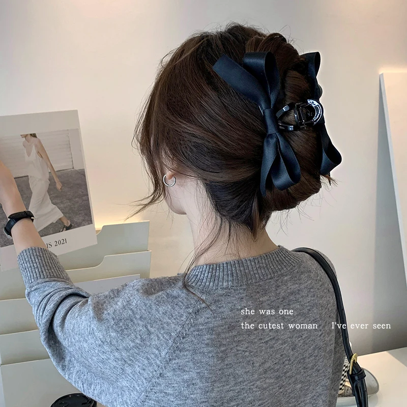 赫本风黑色蝴蝶结抓夹2025新款发夹后脑勺鲨鱼夹子发卡头饰女发饰