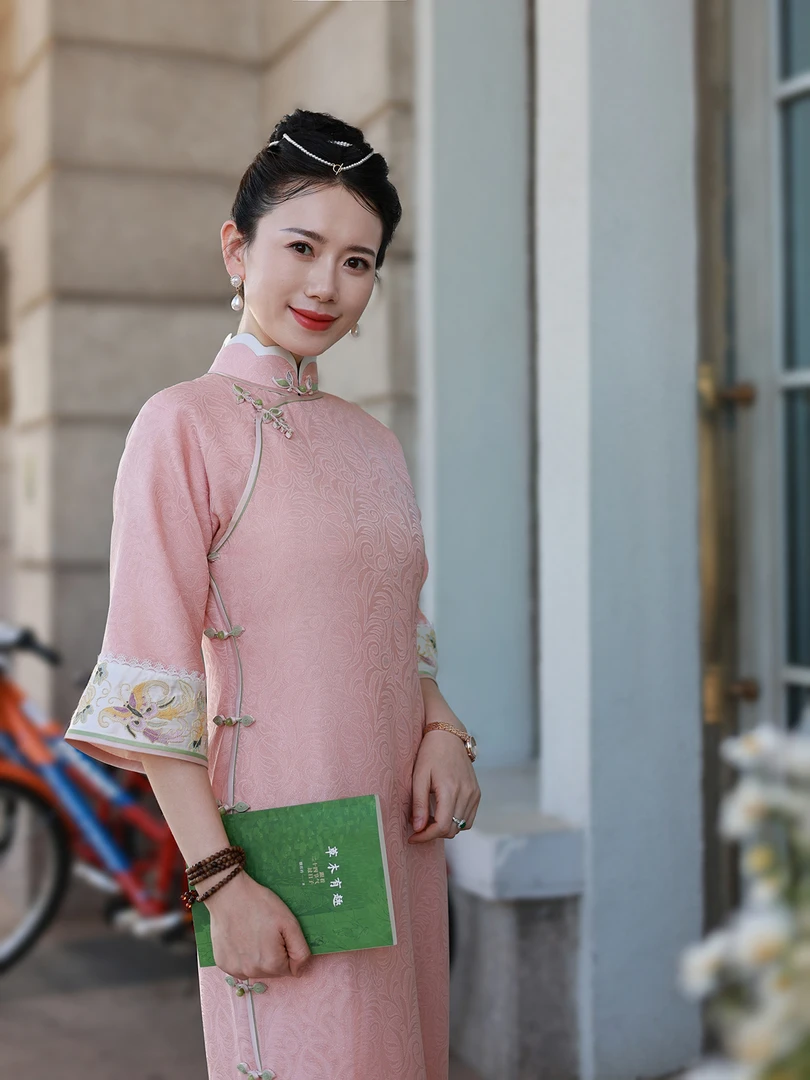 桃夭 长款古法平裁修身倒大袖四经花罗高端手工旗袍