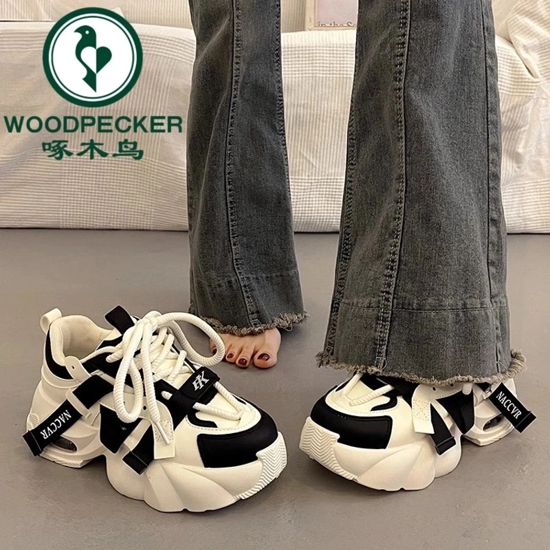 啄木鸟欧洲站显脚小厚底老爹鞋女春秋炸街增高2024新款休闲运动鞋