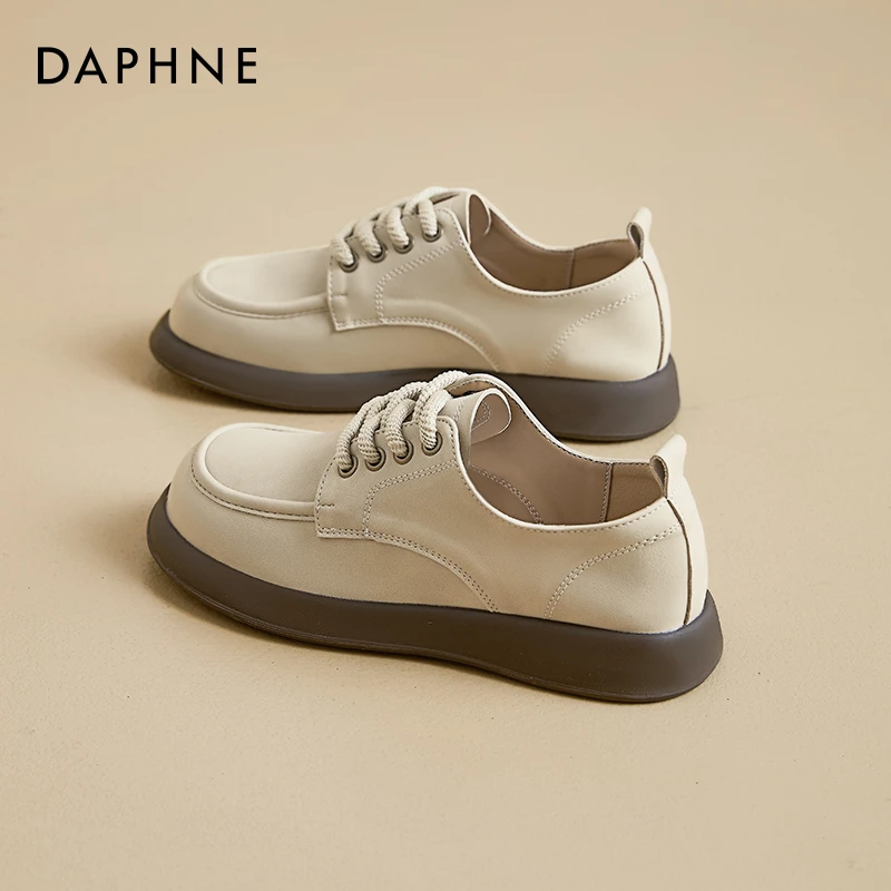 达芙妮系带小皮鞋女2025春秋新款英伦复古深口乐福单鞋百搭牛津鞋