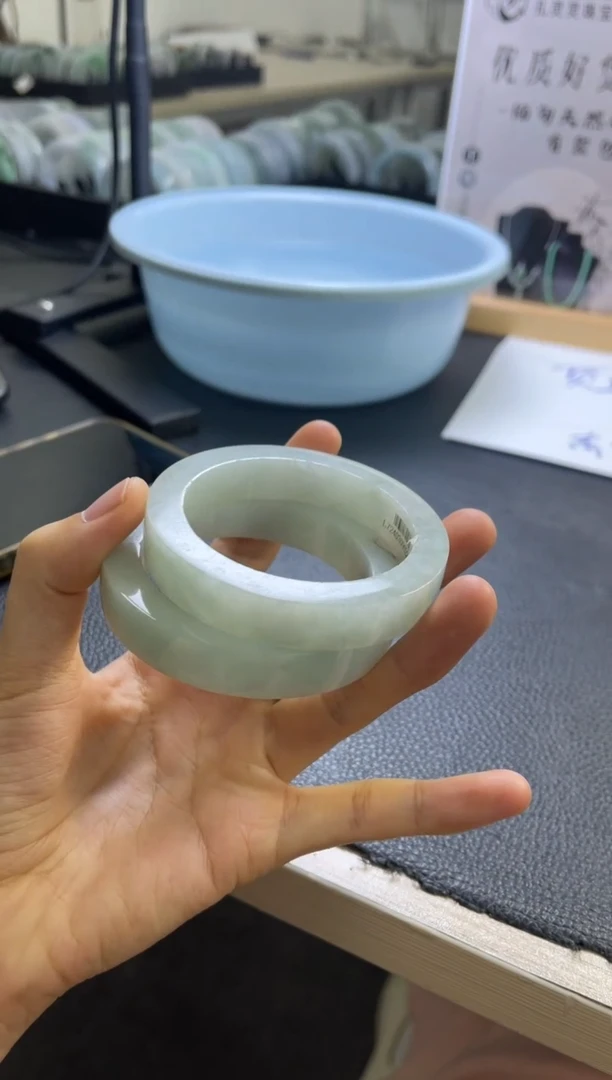 【闪购商品】定制翡翠定制手镯未镶嵌定制手镯53-58