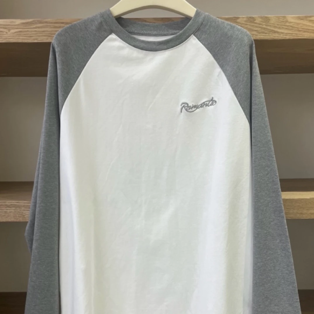 小朋推荐字母刺绣T恤