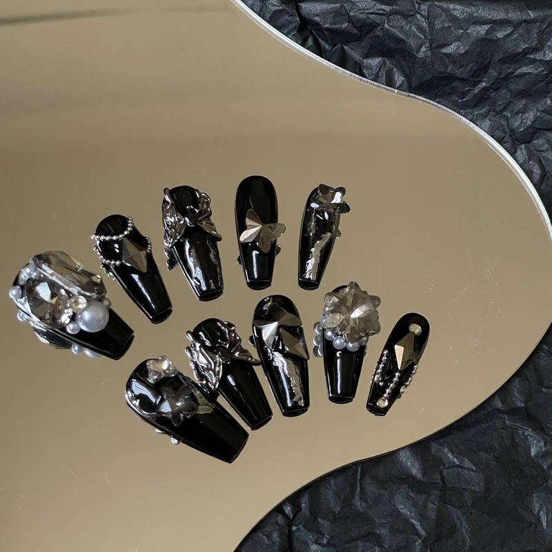 《乌鸦》JIUJIU纯手工定制穿戴甲可拆卸美甲贴片