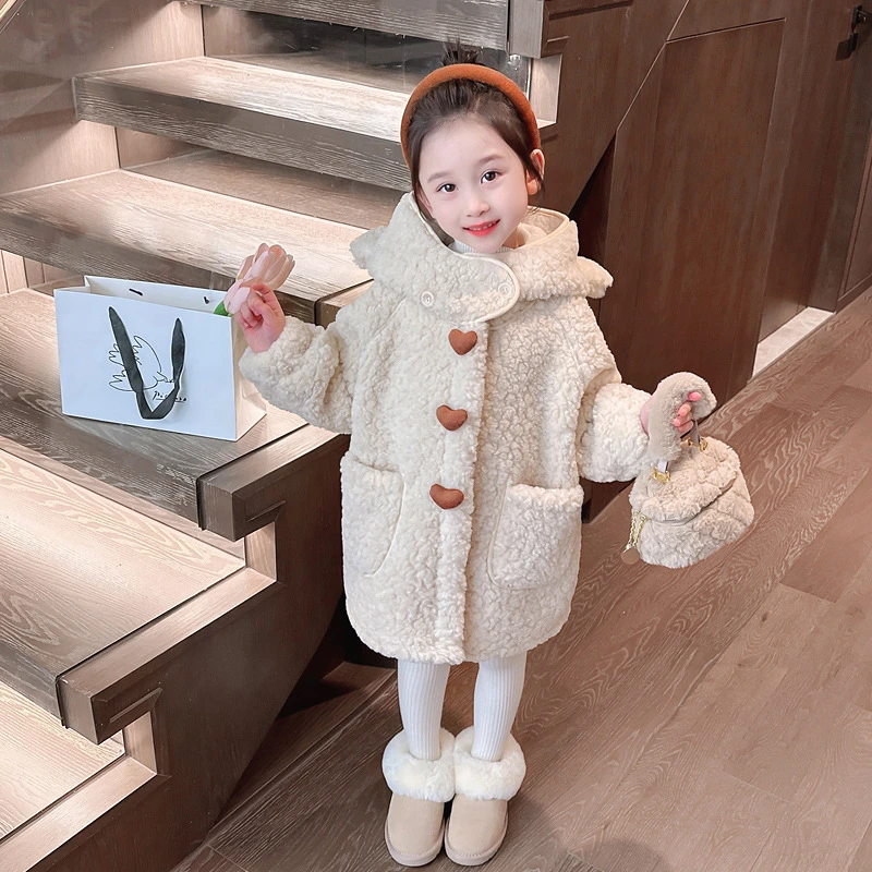 女童外套羊羔绒新款毛毛衣儿童装时尚洋气呢大衣加绒加厚冬装