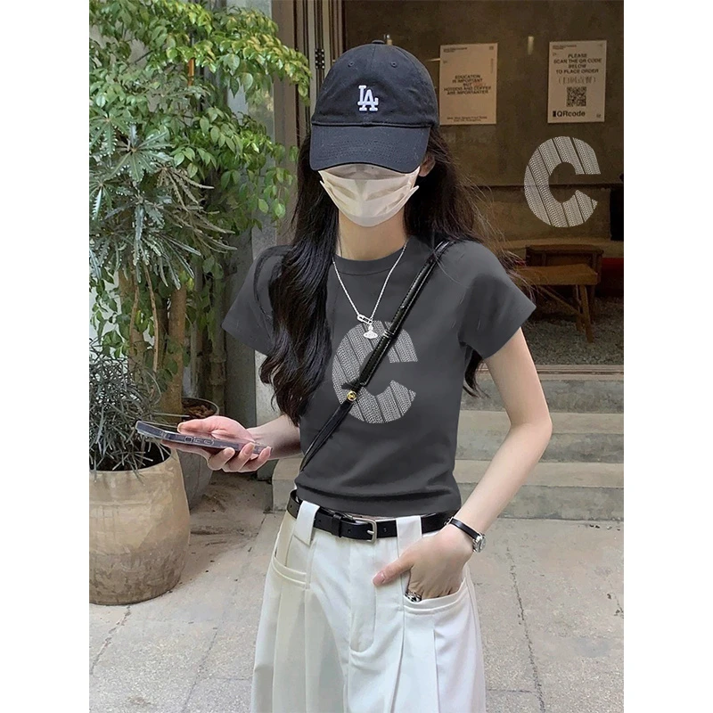 美式辣妹小众圆领港味复古短袖T恤女夏别致纯色短款露脐高腰上衣