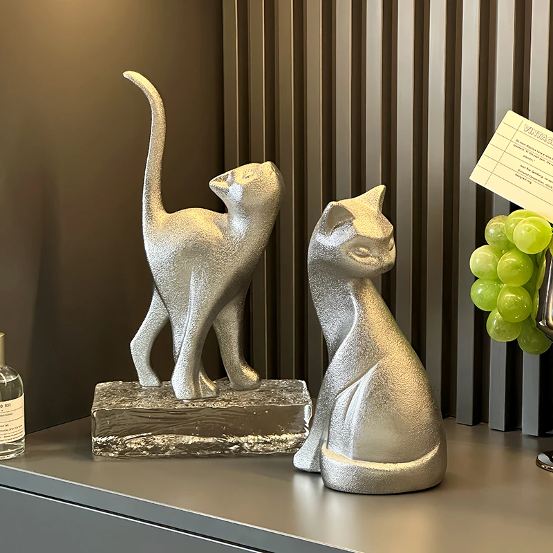 创意陶瓷猫咪摆件高级轻奢高档电视柜摆件玄关酒柜客厅装饰品摆件
