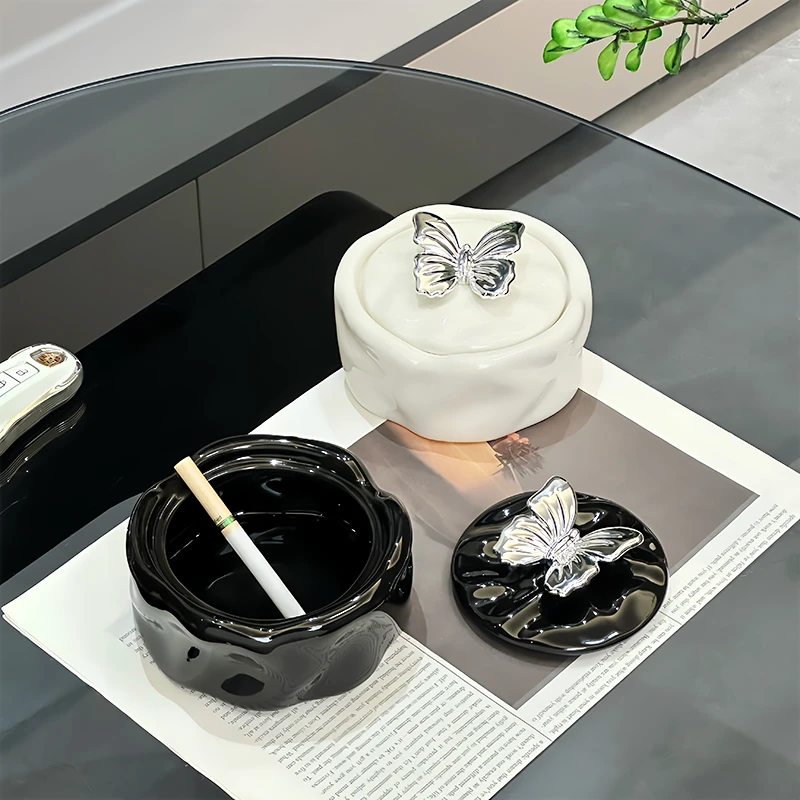 创意轻奢陶瓷蝴蝶结烟灰缸高档简约烟灰缸带盖客厅茶几防飞灰烟盅