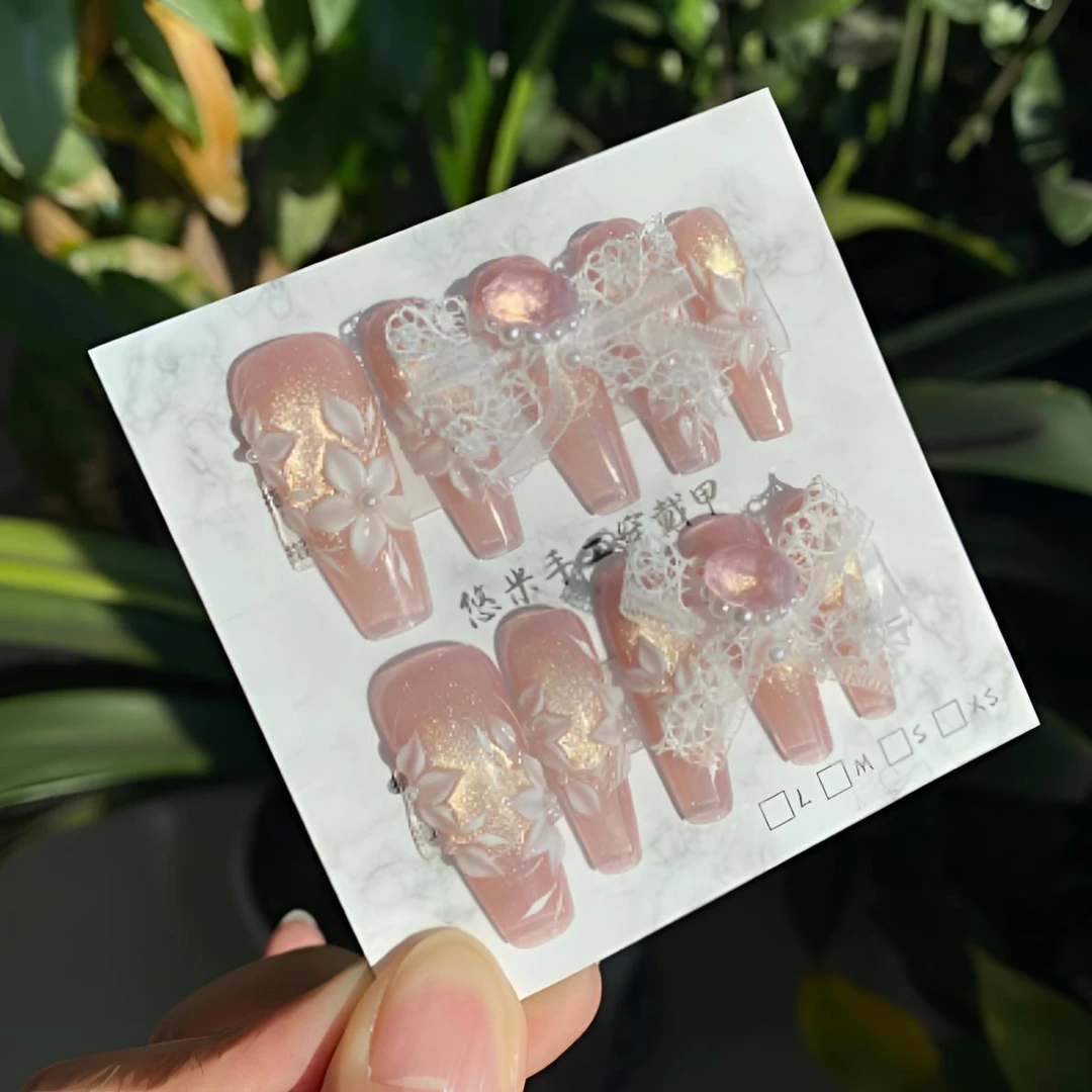 033 【绽放】 仙仙雕花猫眼手工穿戴甲