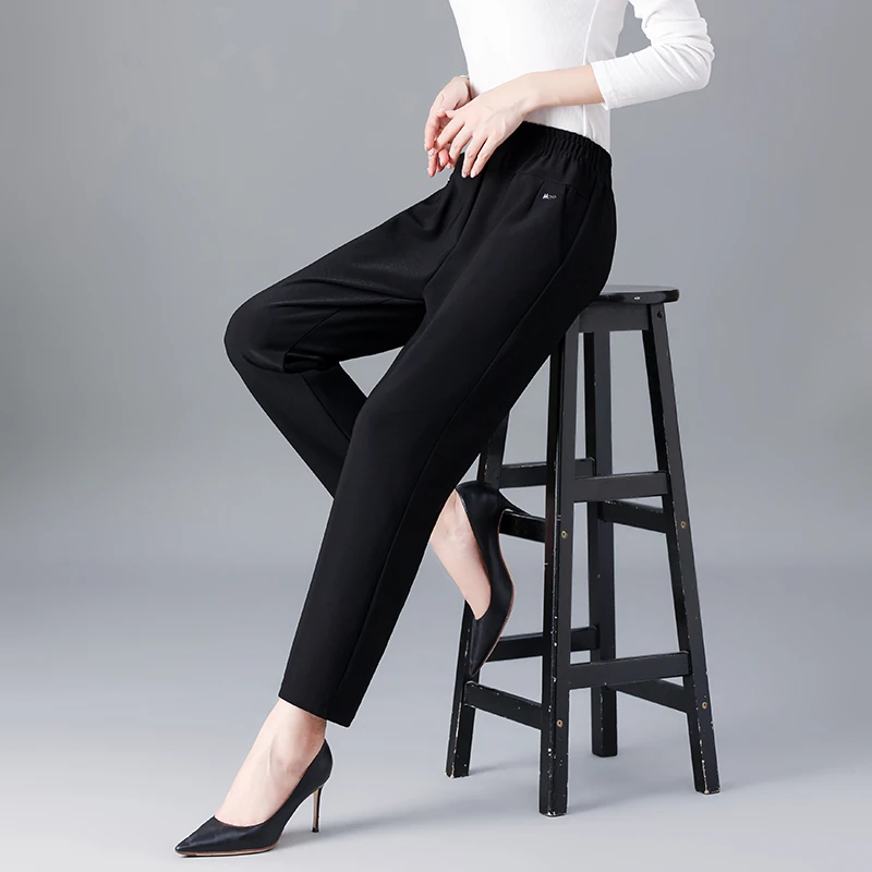 主播同款妈妈裤子春秋款外穿中老年人女裤宽松直筒中年松紧腰大码