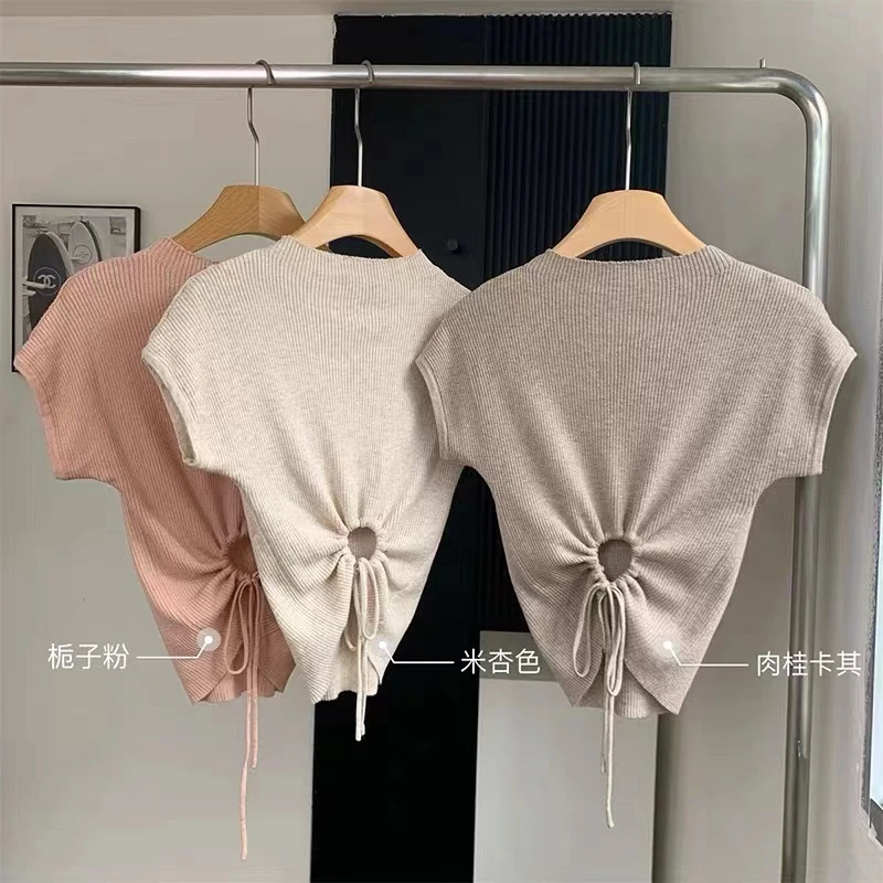 随机毛衣一件