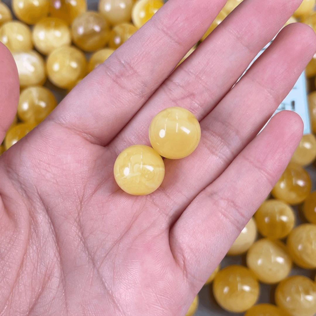 琥珀裸石未镶嵌天然527