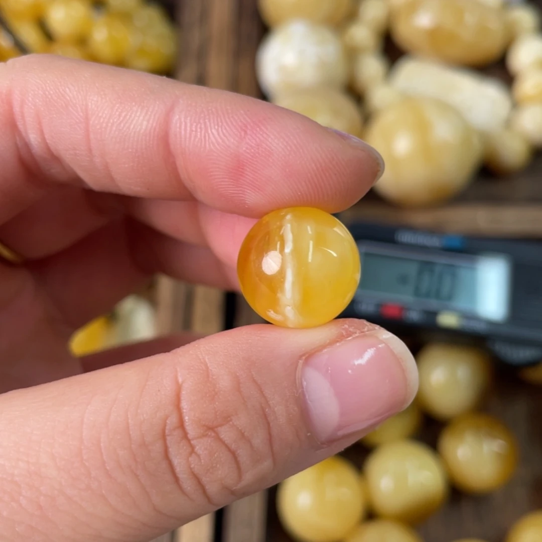 【闪购商品】琥珀裸石未镶嵌116