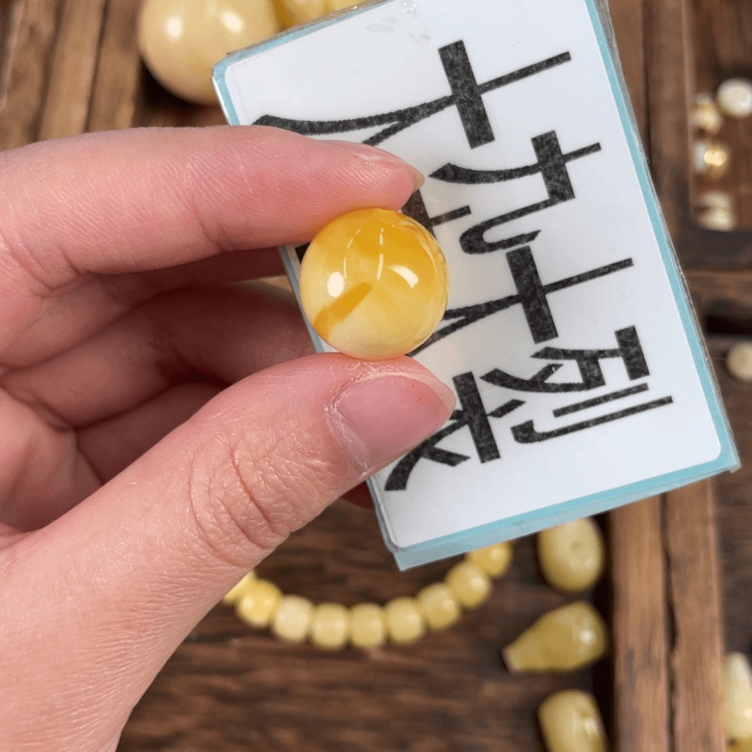 琥珀裸石未镶嵌天然523