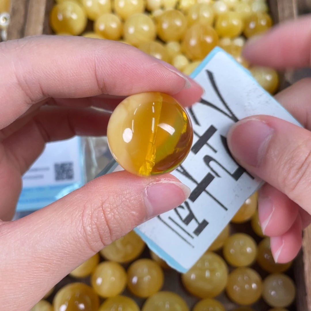 琥珀裸石未镶嵌天然363