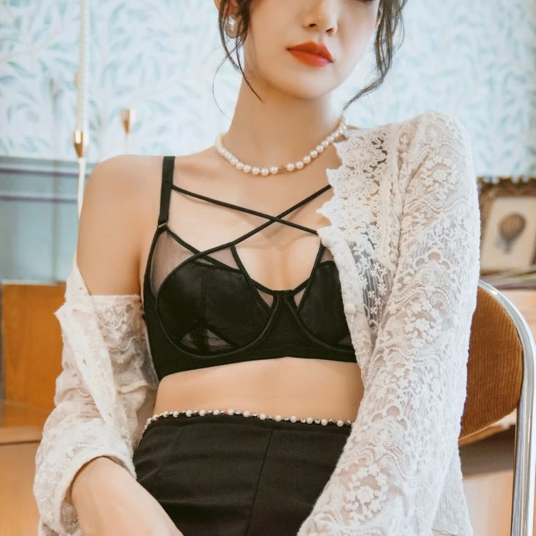yina/一娜一秒入夏蕾丝性感文胸女士透气收副乳防下垂防外扩美背