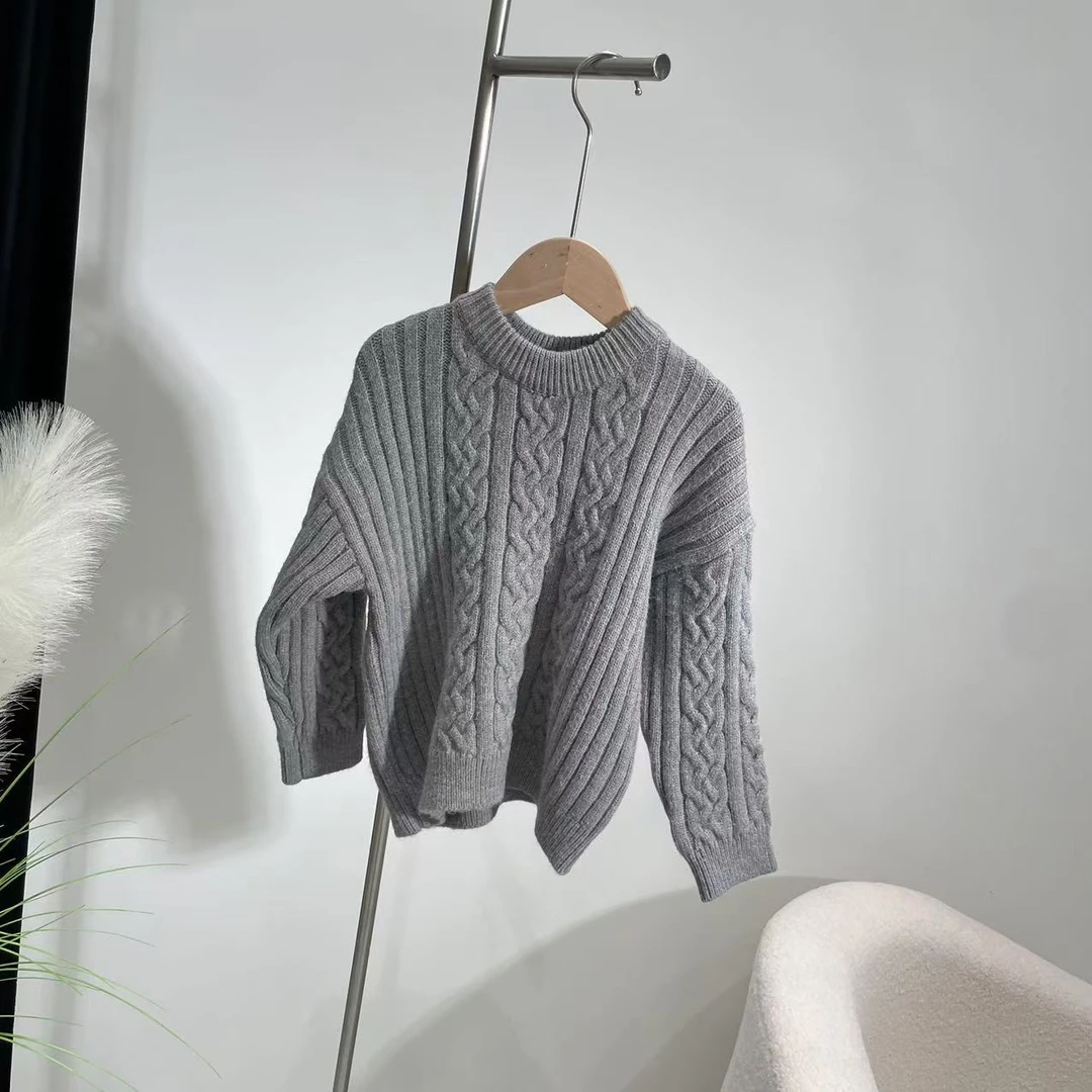 新款毛衣圆领灰色9362