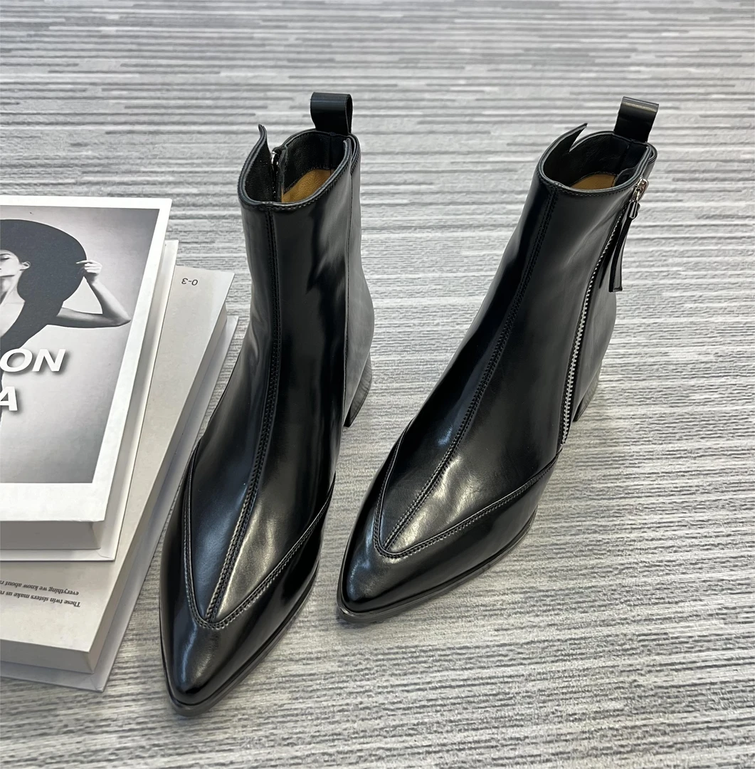 东东2024冬季新款欧洲站真皮软面时尚尖头粗跟女短靴瘦瘦靴3330-3