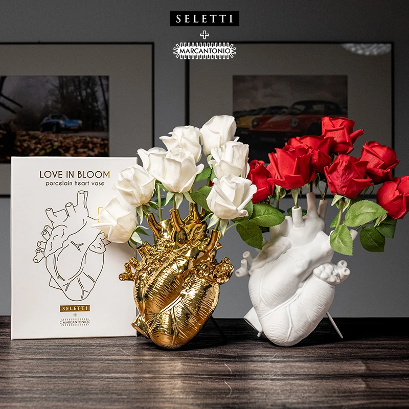 意大利「設計師品牌」SELETTI&MARCANTONIO 联名款心脏花瓶陶瓷摆件