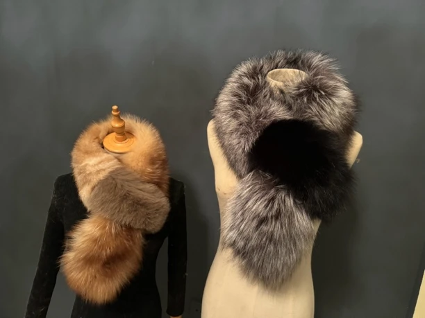 银狐 水晶双面围脖2024年新款秋冬时尚保暖围脖女士