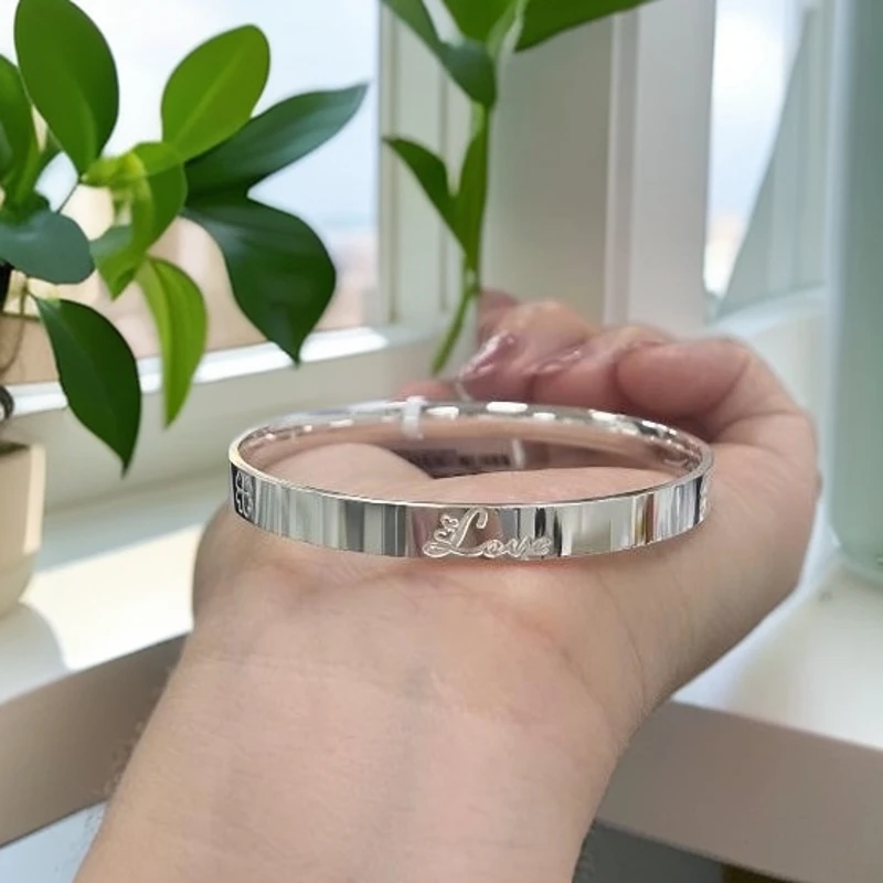 足银手镯 经典银镯子足银9999时尚简约实心方镯百搭款银色光面