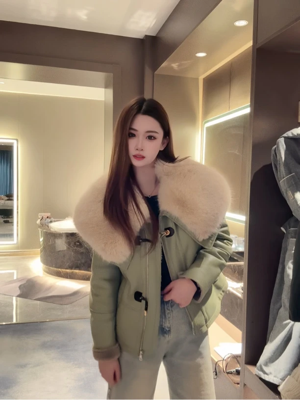 2024秋冬季新款中长款披肩大毛领一体外套加绒加厚保暖时尚夹克