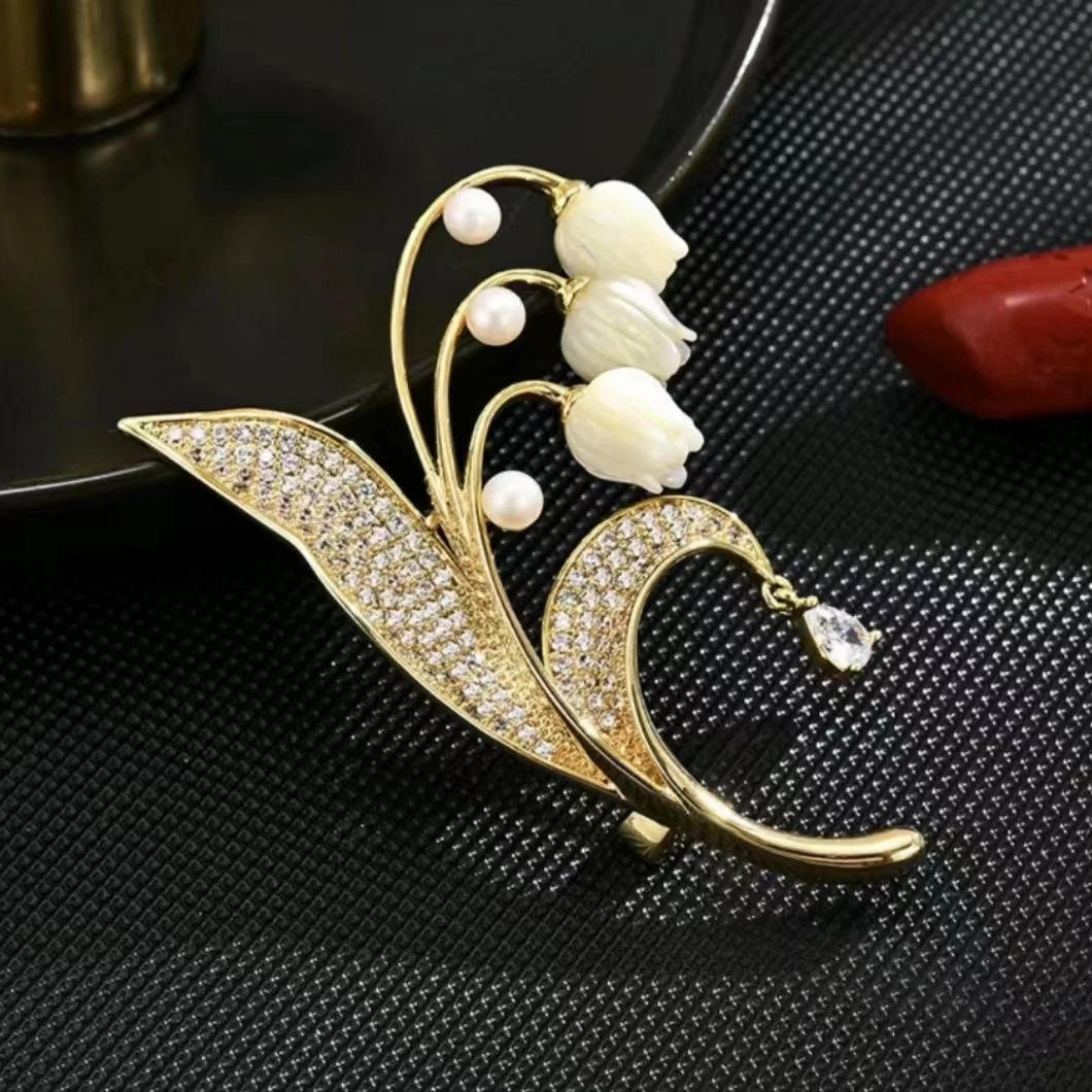 铜合金合成锆石胸针 轻奢高档国风（铃兰花）胸花别针复古百搭配饰