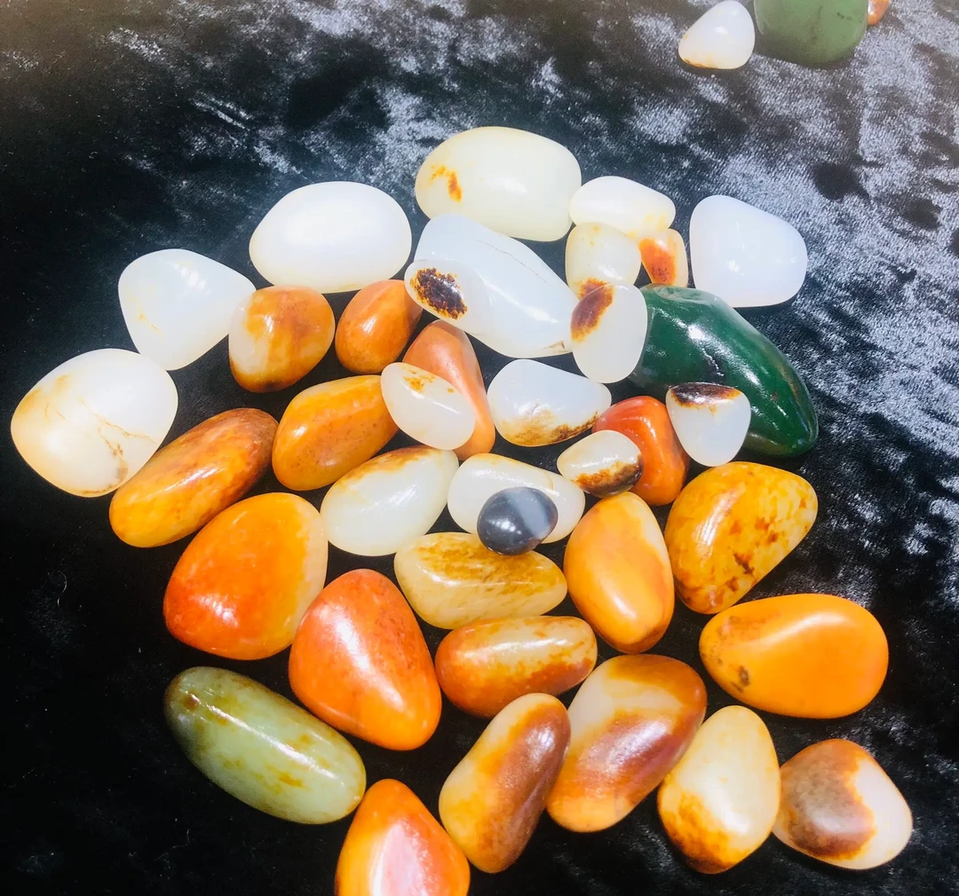 新疆戈壁三彩盆景石  黄蜡石  三彩石  【一物一拍 所见所得】