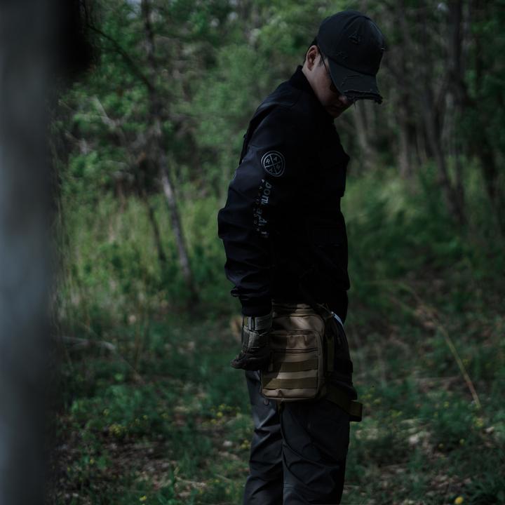 探索邹战术户外武装包懂的都懂运动多功能便携轻便户外套装主赠送