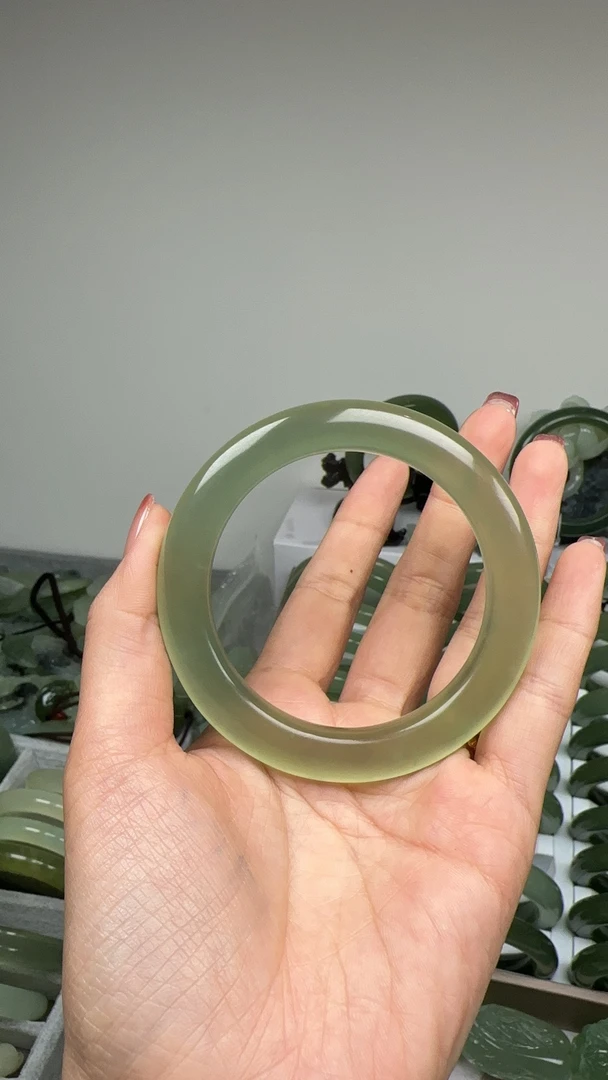 天然岫玉手镯多样性发货100链接直播专用