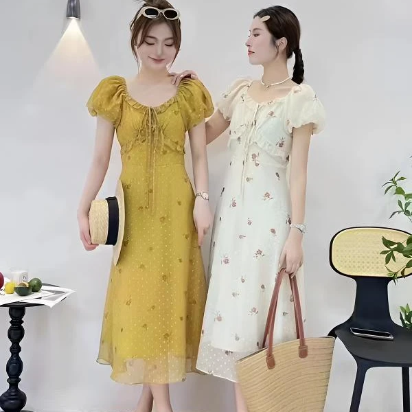 温柔风碎花裙设计感法式收腰显瘦杏色气质高品质连衣裙