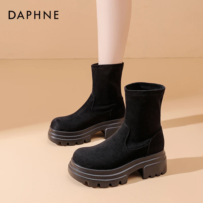 达芙妮弹力靴厚底短靴女2024秋冬新款绒面马丁靴高跟袜靴瘦瘦靴
