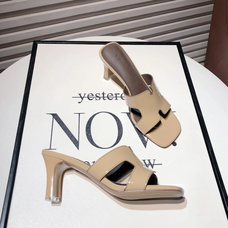 6CM外穿凉拖鞋夏新款时尚方头粗跟高跟一字拖网红2025年流行拖鞋