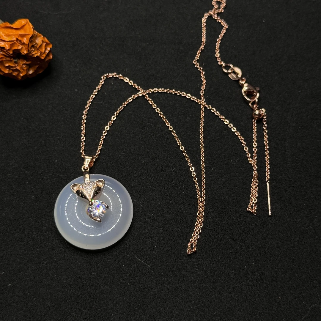 【玉合缘】天然高冰玛瑙玉髓狐狸925吊坠 4224