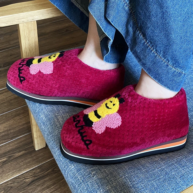 成品菠萝绒纯手工高后跟中帮棉鞋编织防滑底卡通绣花保暖结婚嫁鞋