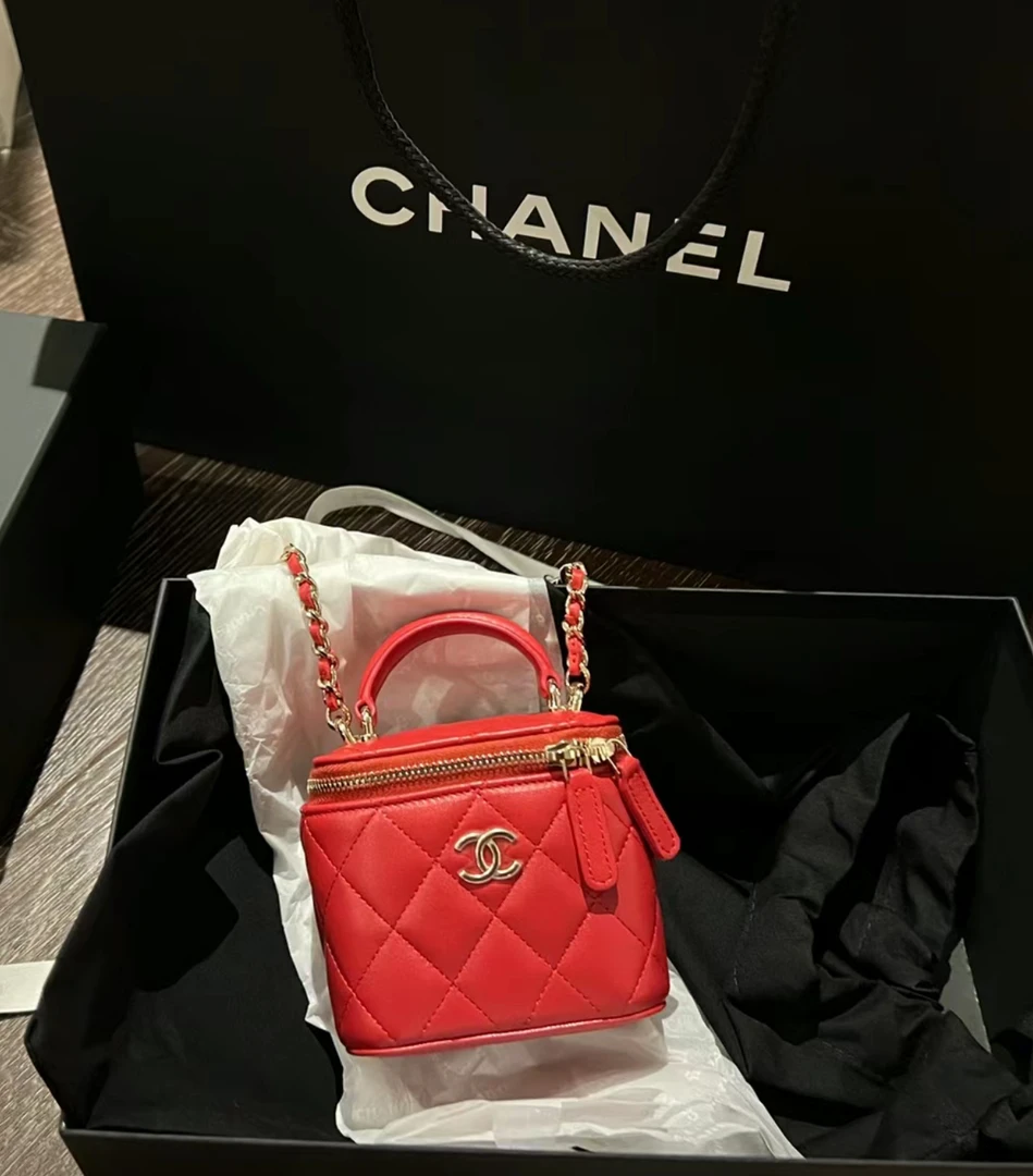 95新 Chanel/香奈儿 GGS丨手柄红色金扣方盒子 34225884