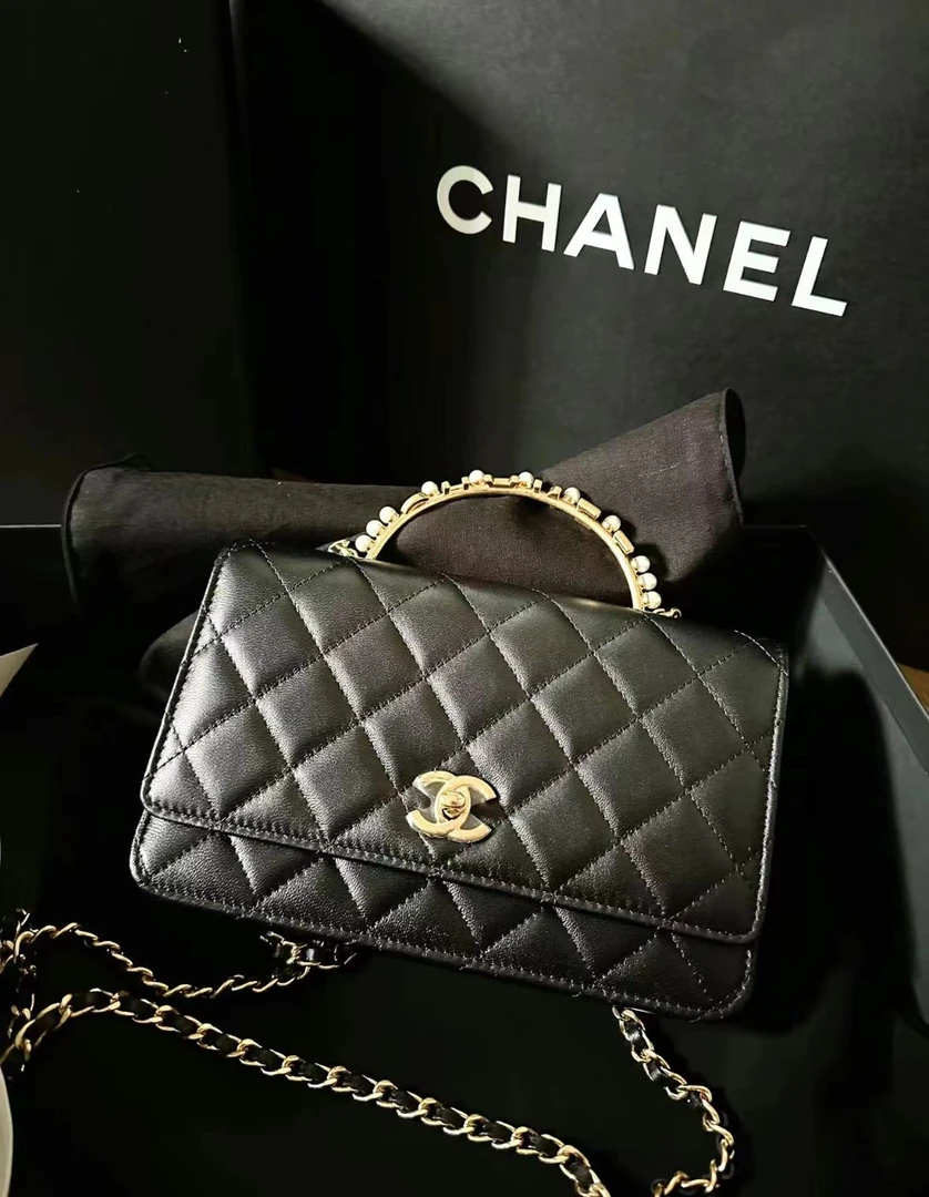 99新 Chanel/香奈儿 GGS丨23b珍珠字母手柄woc黑金78324914