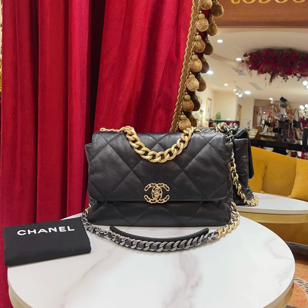 95新 Chanel/香奈儿 GGS丨19bag中号黑金羊单肩包 52281653