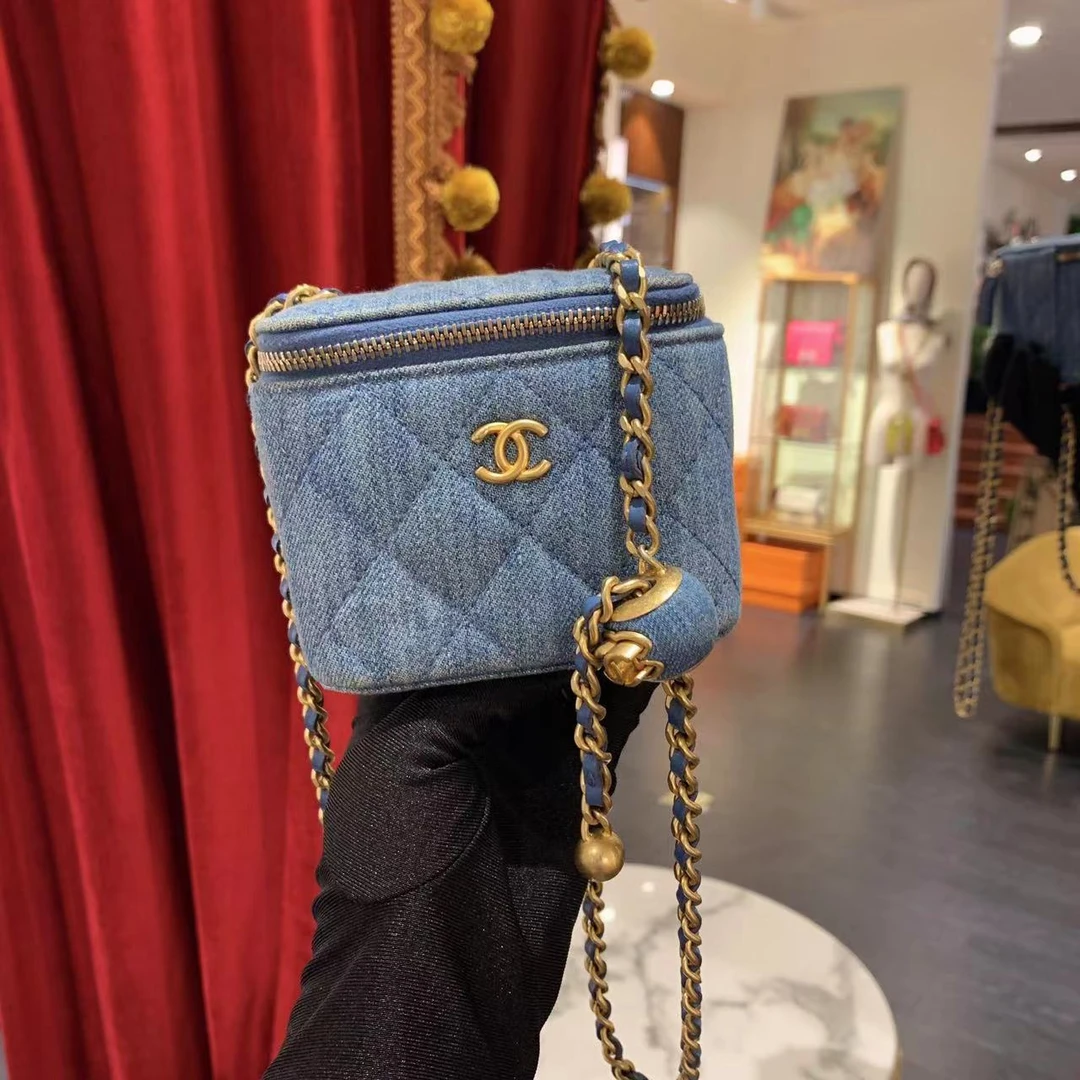 95新 Chanel/香奈儿 GGS丨金球方盒子蓝色金扣丹宁64686371