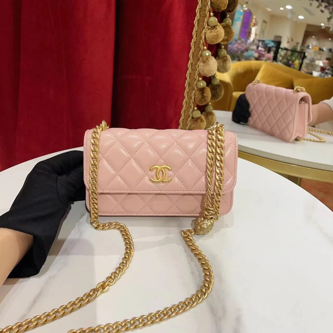 95新 Chanel/香奈儿 GGS丨山茶花金球手机包粉芯片23年/67090517