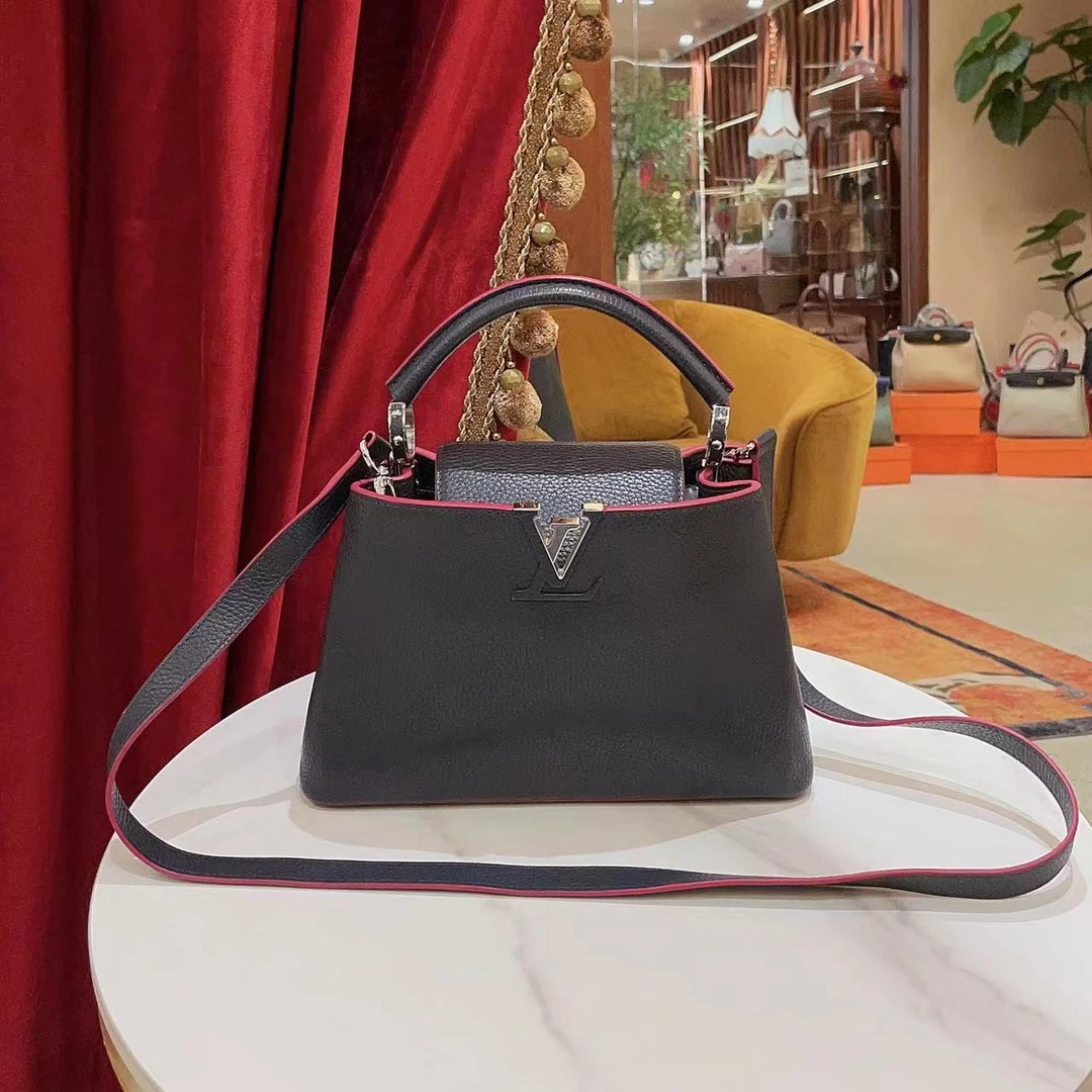 95新 LouisVuitton/路易威登 GGS 丨Capucines BB斜挎包 52086193