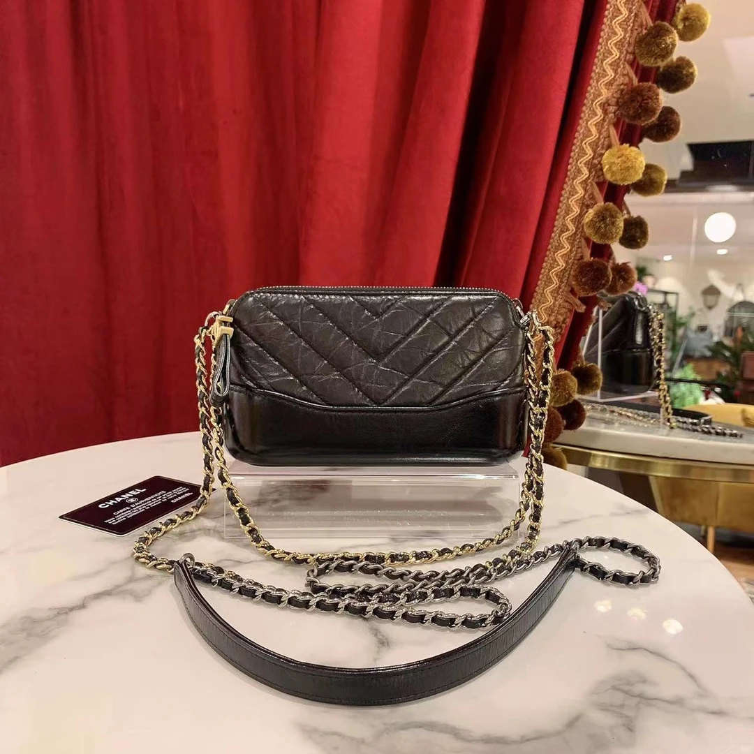 95新 Chanel/香奈儿 GGS丨流浪mini黑金V纹/41153755