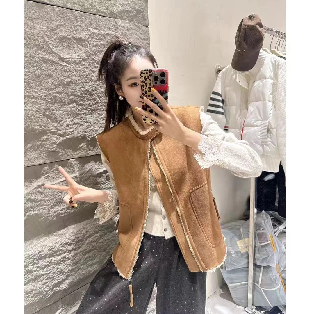 【三懿服饰】2024秋冬新款韩版小众设计感宽松百搭马甲外套-68639