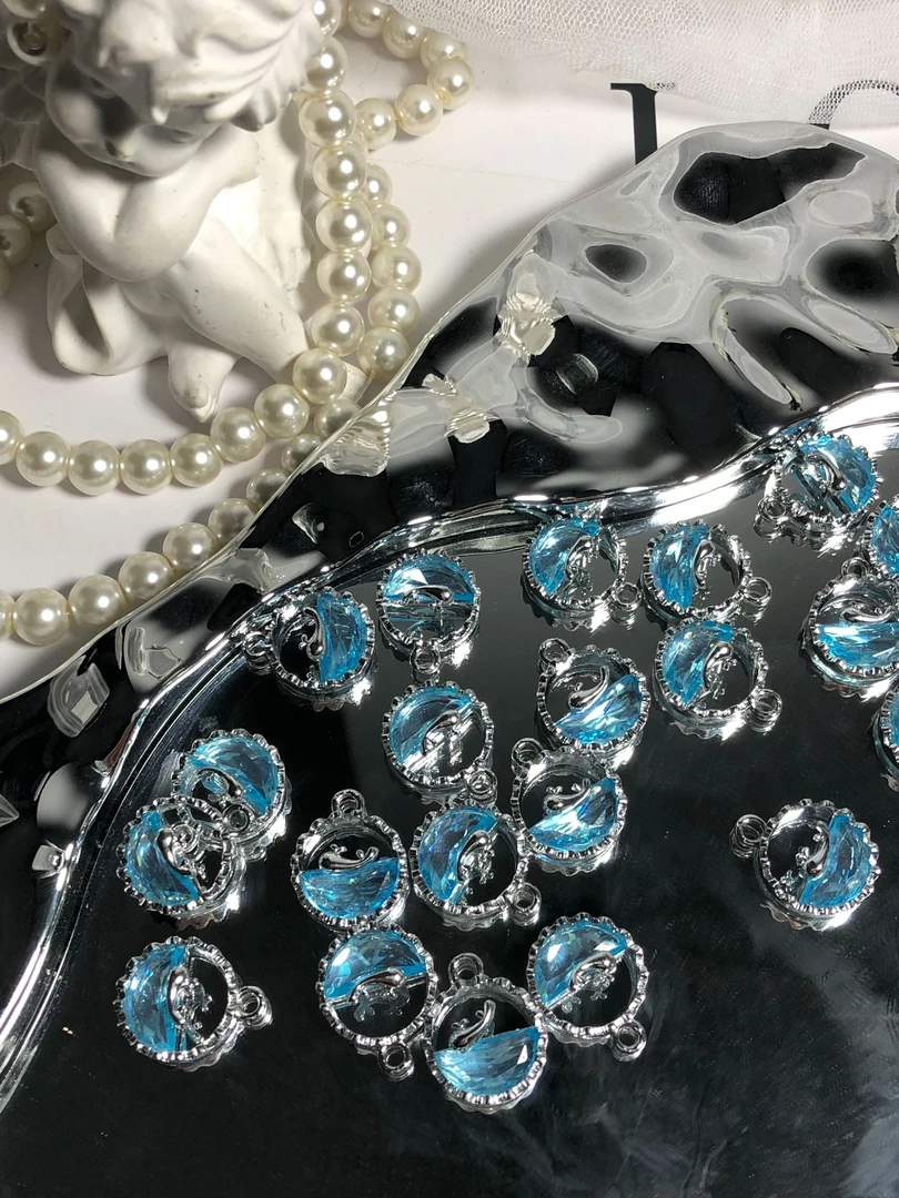 雨宝严选· DIY P179 铜合金圆形海洋鲸鱼单吊滴溜吊坠