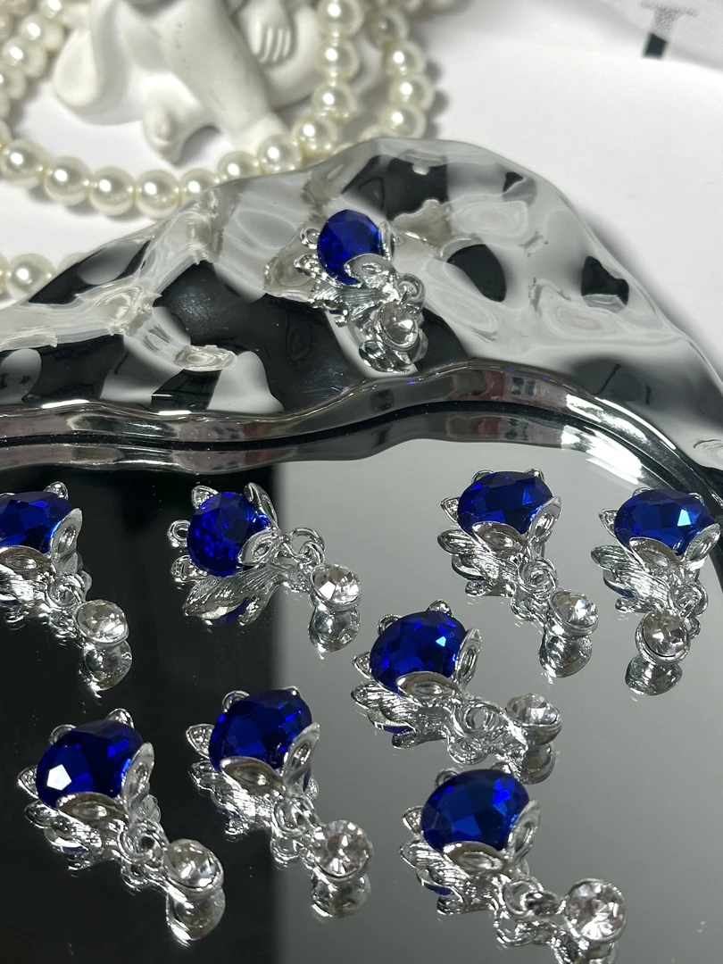 雨宝严选· DIY P231 重工蓝色小狐狸滴溜玫瑰花铜合金吊坠DIY