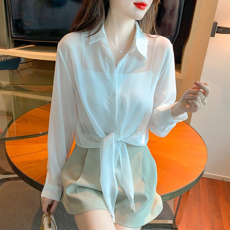 白色防晒衬衫女春夏新款设计感薄款雪纺长袖开衫衬衣冰丝外套上衣