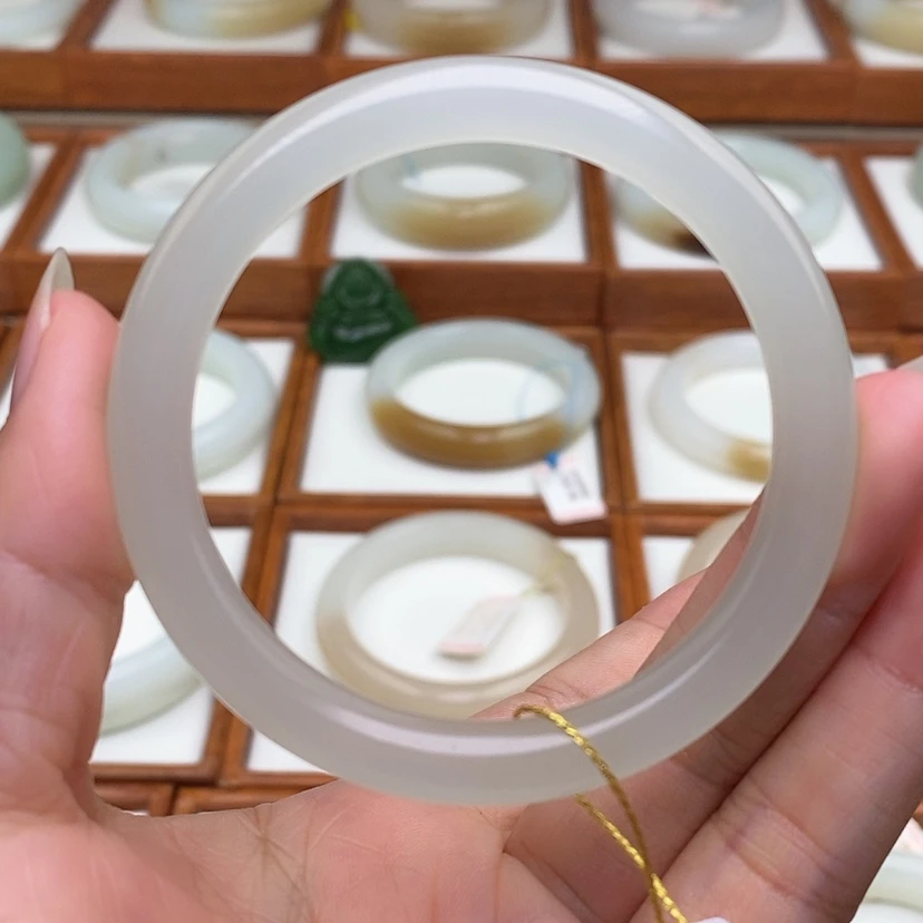 【闪购商品】和田玉手镯未镶嵌51.3