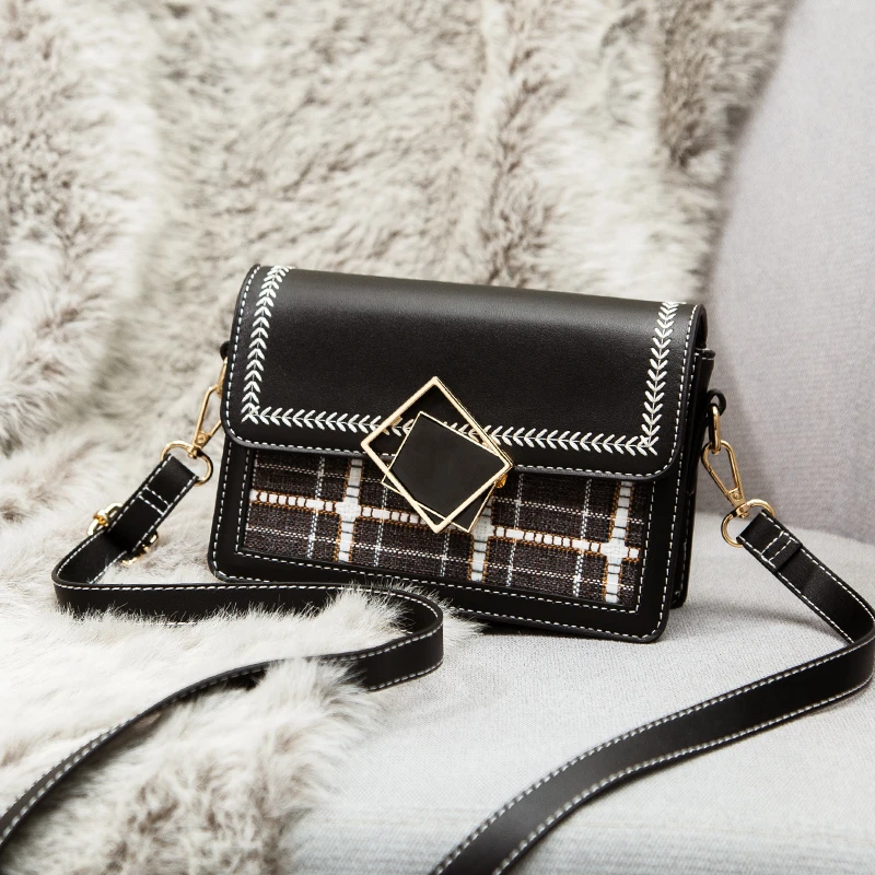 2024新款女士斜挎包米