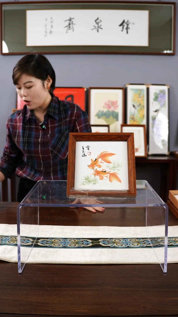 【闪购商品】绘画19*19张宝生金鱼国画摆台